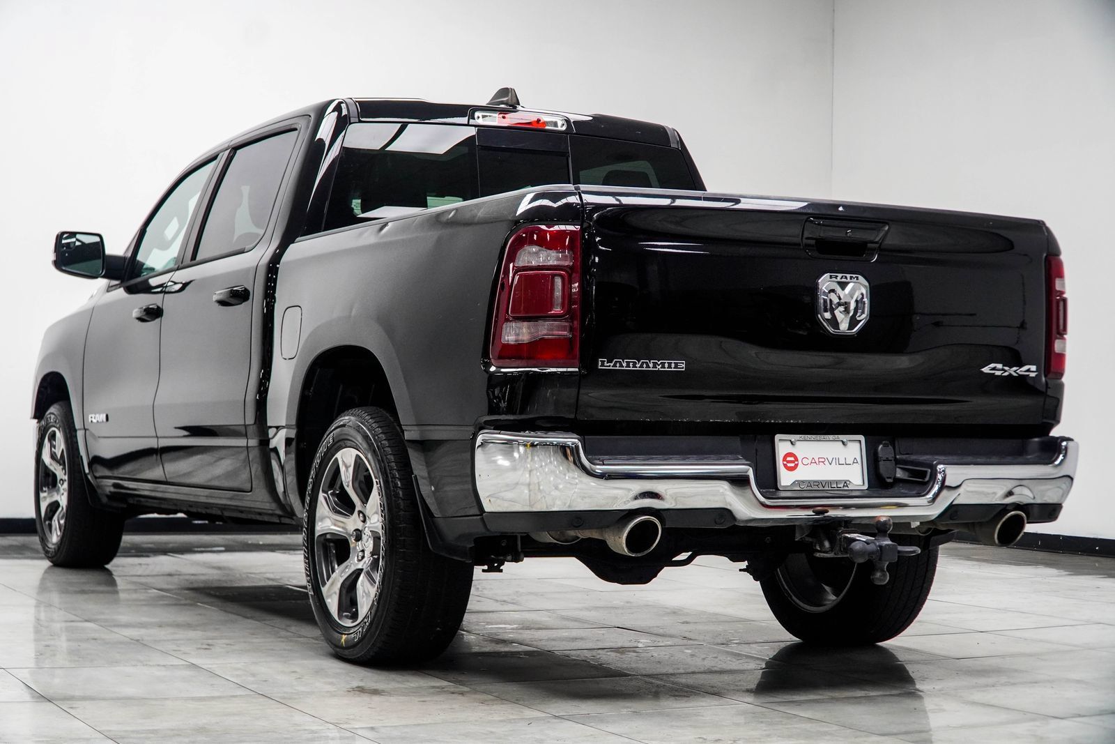 Used 2023 RAM 1500 Laramie AWD/4WD image 12