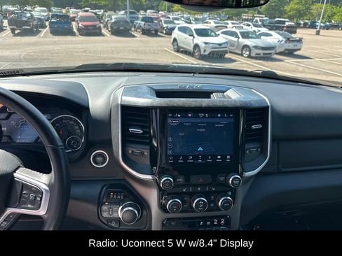 Used 2022 RAM 1500 Big Horn AWD/4WD image 10
