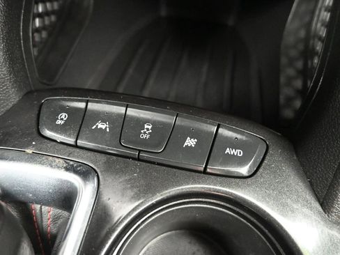 Used 2023 Chevrolet TrailBlazer RS w/ Sun and Liftgate Package image 22