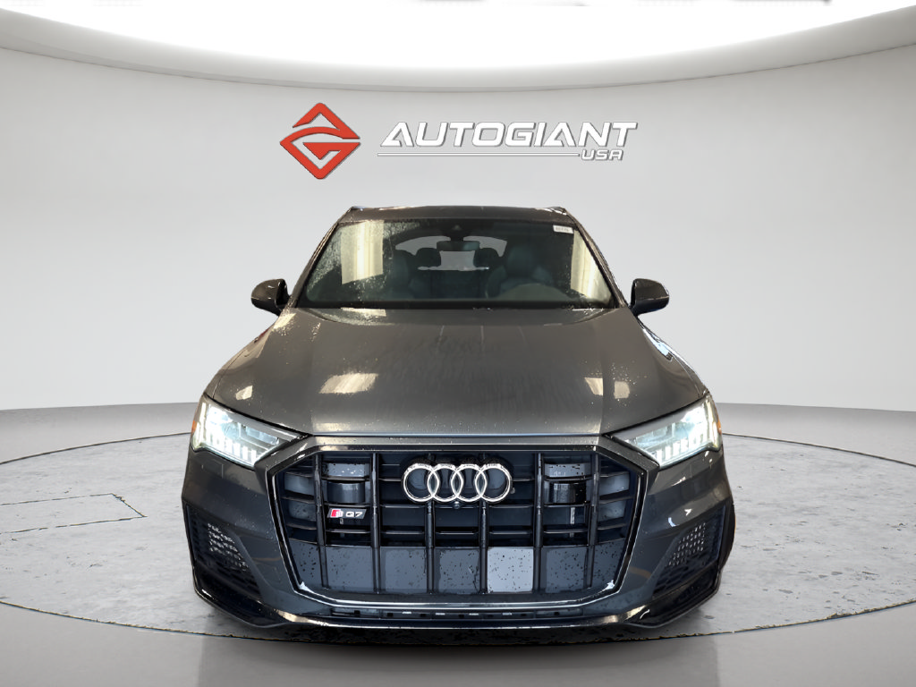 Used 2024 Audi SQ7 Premium Plus w/ Carbon Package AWD/4WD image 5