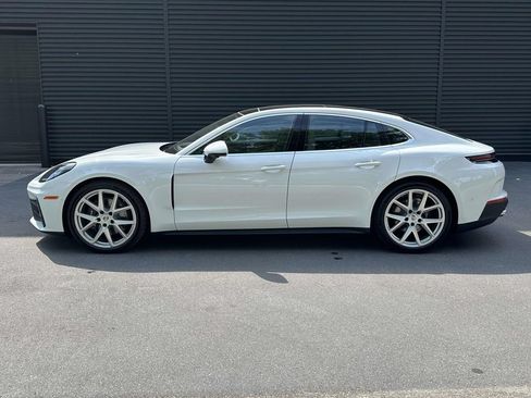 New 2026 Porsche Panamera 4 AWD/4WD image 2