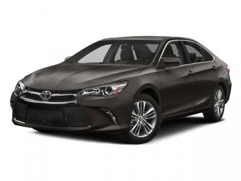 Used 2017 Toyota Camry SE image 1