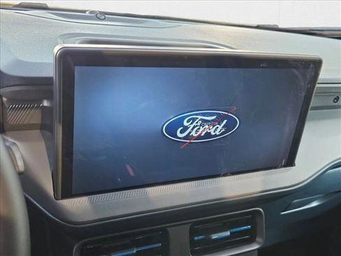 New 2025 Ford Maverick Lobo image 11