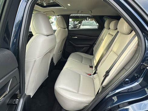 Used 2025 MAZDA CX-30 AWD 2.5 S w/ Preferred Package image 16