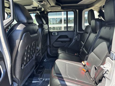 Certified 2019 Jeep Wrangler Unlimited Rubicon AWD/4WD image 7