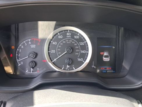 Used 2020 Toyota Corolla LE FWD image 17