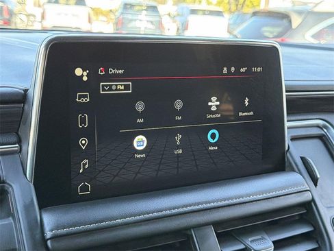 Used 2023 GMC Yukon SLT image 14