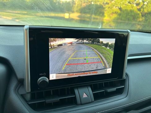 Used 2024 Toyota RAV4 LE image 24