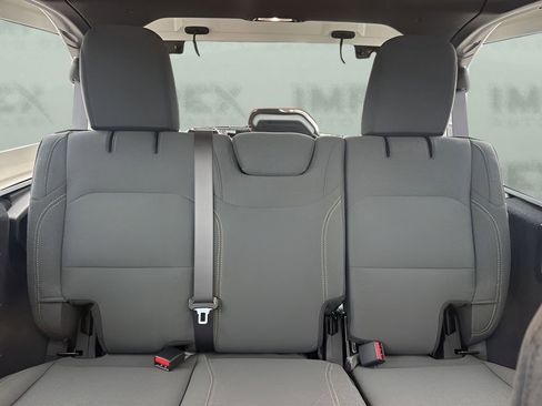 Used 2024 Jeep Wrangler Sport S image 10