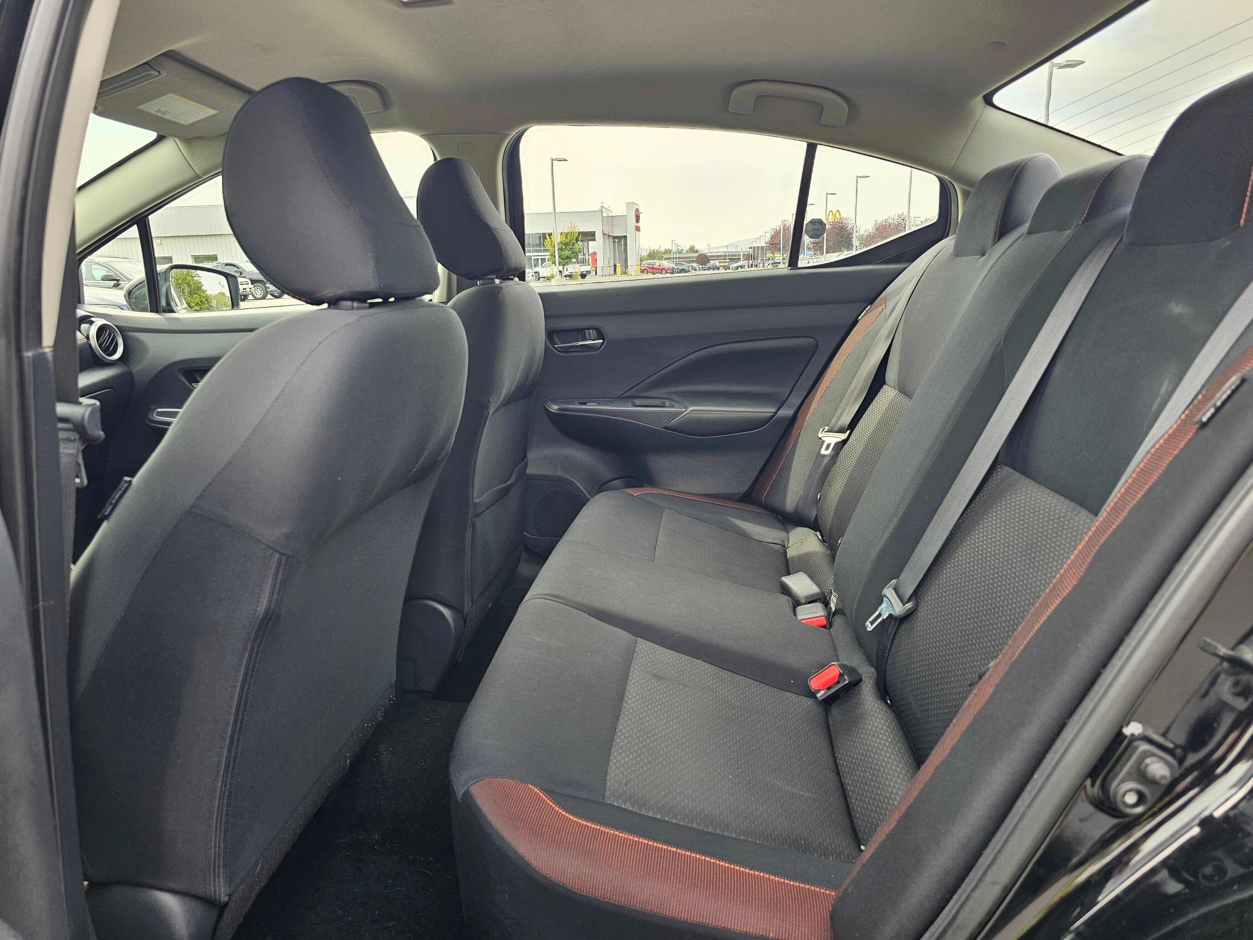 Used 2020 Nissan Versa SR FWD image 17