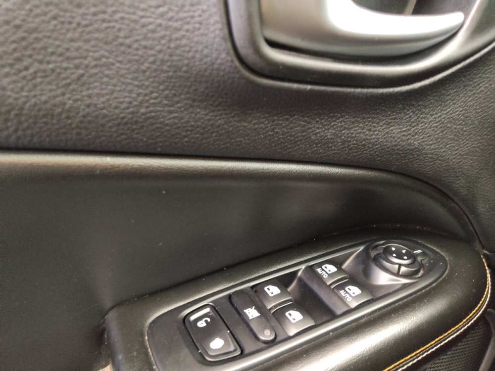 Used 2018 Jeep Compass Sport AWD/4WD image 27