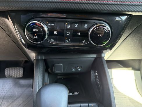 Used 2024 Chevrolet TrailBlazer RS w/ Convenience Package image 22