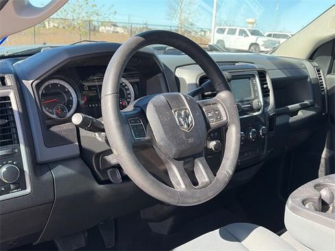 Used 2017 RAM 2500 Tradesman w/ Chrome Appearance Group image 16