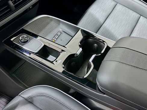 New 2026 Buick Enclave Sport Touring w/ Power Package image 17