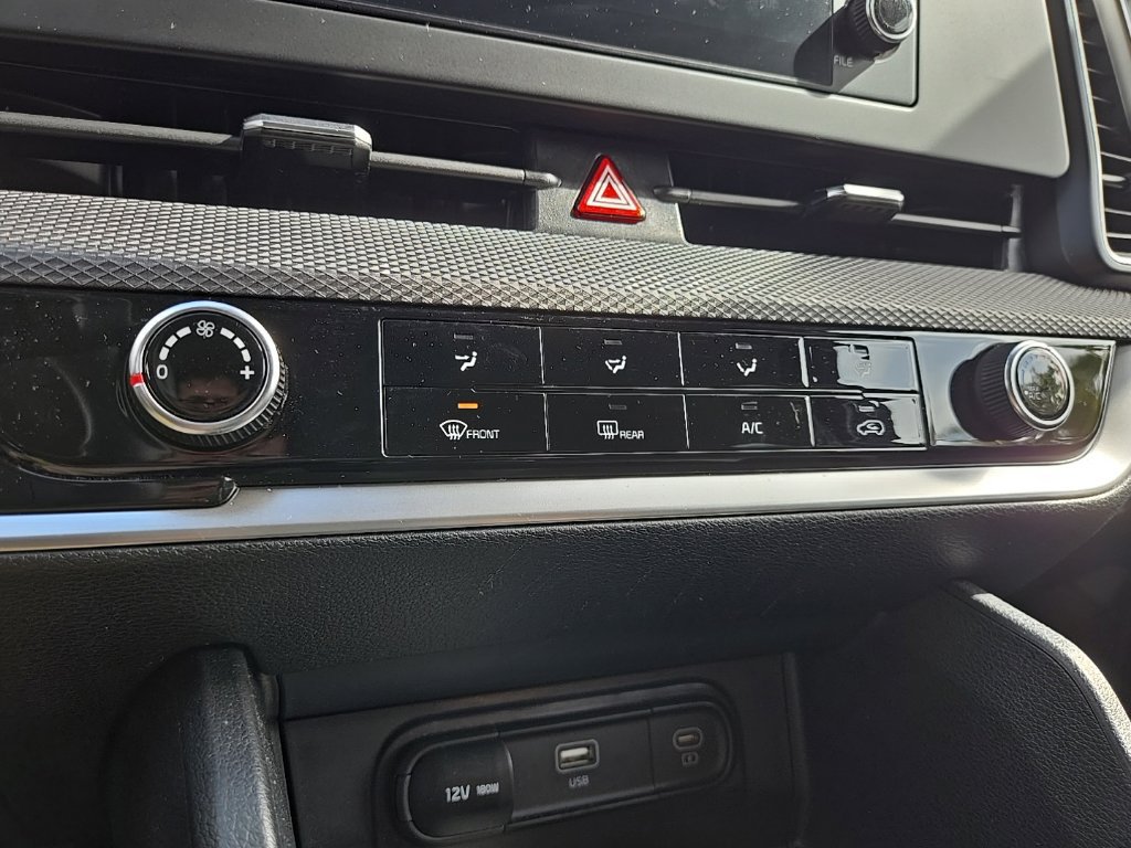 Certified 2024 Kia Sportage LX AWD/4WD image 22