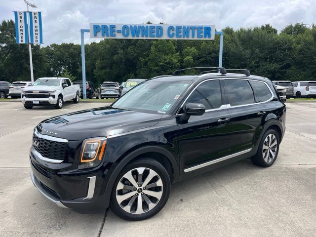 Used 2022 Kia Telluride EX w/ EX Premium Package AWD/4WD image 2