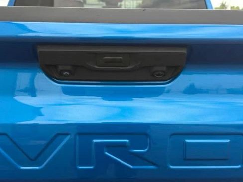 Certified 2023 Chevrolet Silverado 1500 LT AWD/4WD image 12