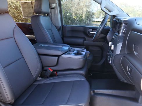 Used 2024 GMC Sierra 2500 Pro w/ Convenience Package image 26