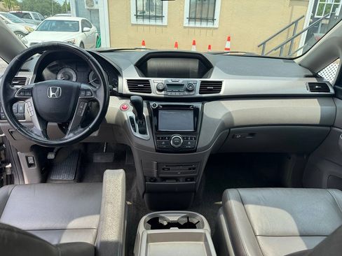 Used 2014 Honda Odyssey Touring image 14
