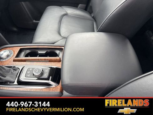 Used 2024 Nissan Armada SL AWD/4WD image 31