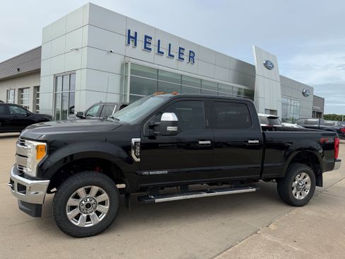 Used 2017 Ford F350 Lariat w/ Chrome Package AWD/4WD image 3