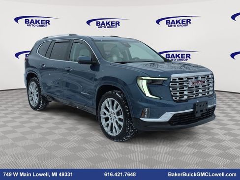 Used 2024 GMC Acadia Denali w/ Super Cruise Package image 3