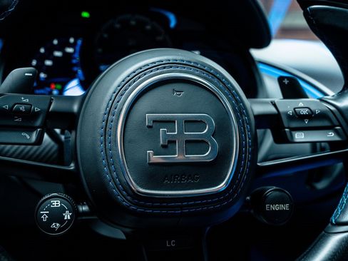 Used 2023 Bugatti Chiron Super Sport image 24