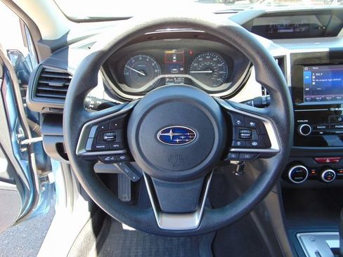 Used 2021 Subaru Crosstrek 2.0i AWD/4WD image 15