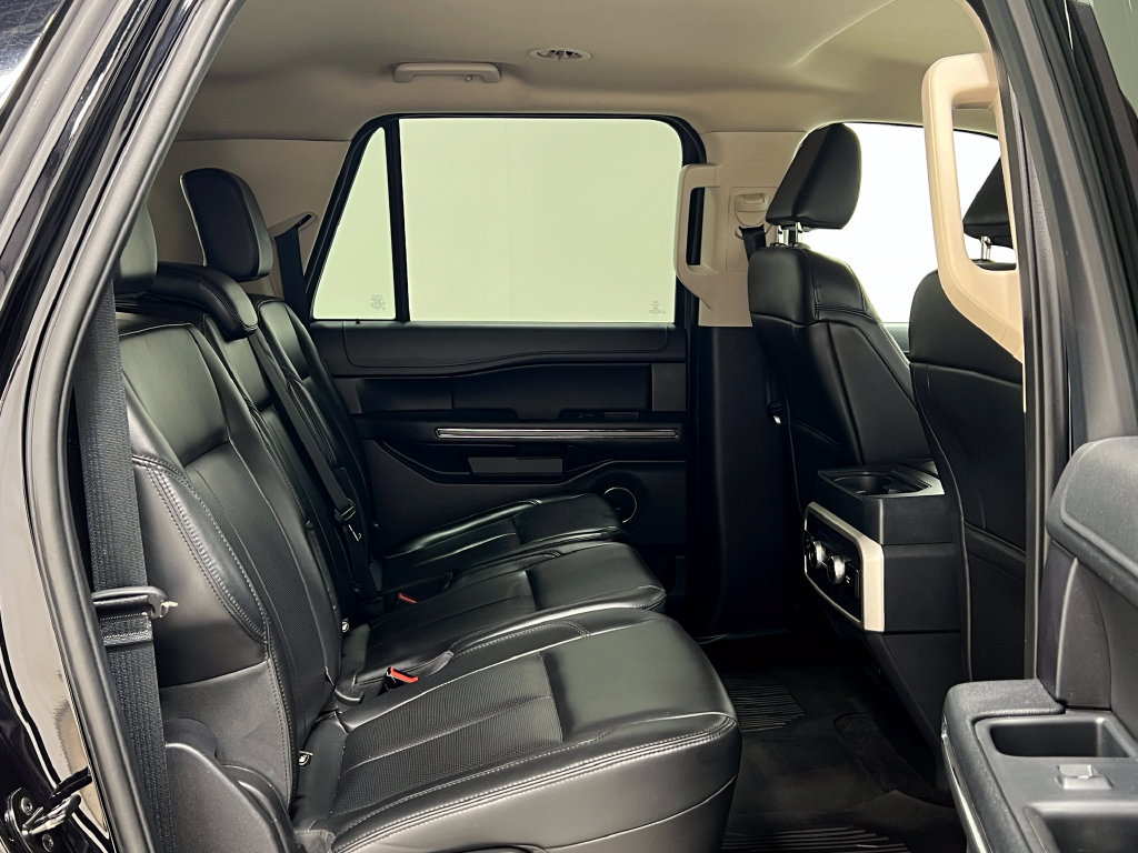 Used 2022 Ford Expedition Max XLT w/ Livery Package AWD/4WD image 36