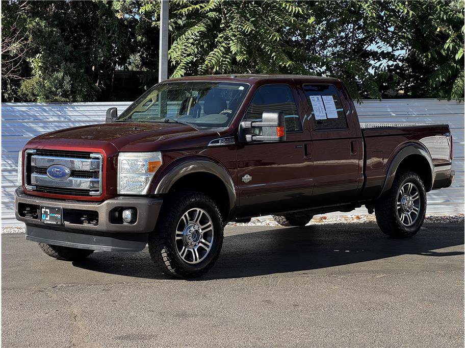Used 2016 Ford F250 King Ranch w/ FX4 Off-Road Package AWD/4WD image 8