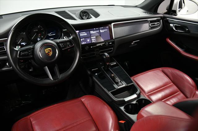 Used 2022 Porsche Macan GTS AWD/4WD image 28
