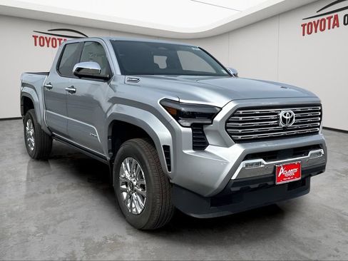 New 2026 Toyota Tacoma Limited AWD/4WD image 4