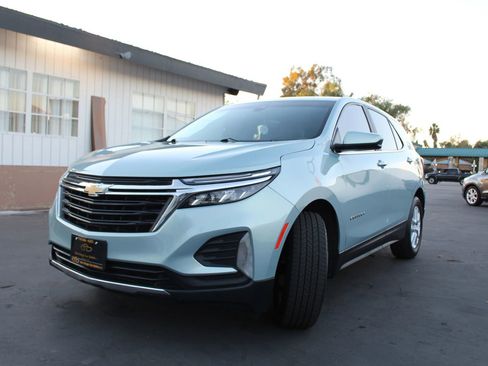 Used 2022 Chevrolet Equinox LT FWD image 1