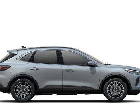 New 2025 Ford Escape SE w/ Class II Trailer Tow Package FWD image 4