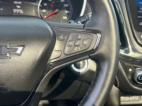 Used 2023 Chevrolet Equinox Premier AWD/4WD image 28
