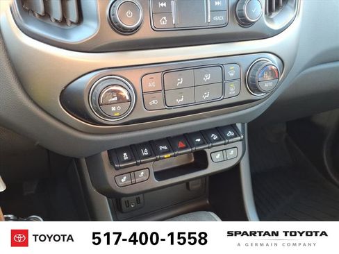 Used 2021 Chevrolet Colorado Z71 w/ Safety Package image 21