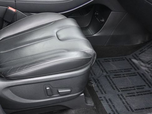 Used 2022 Hyundai Palisade Calligraphy image 7