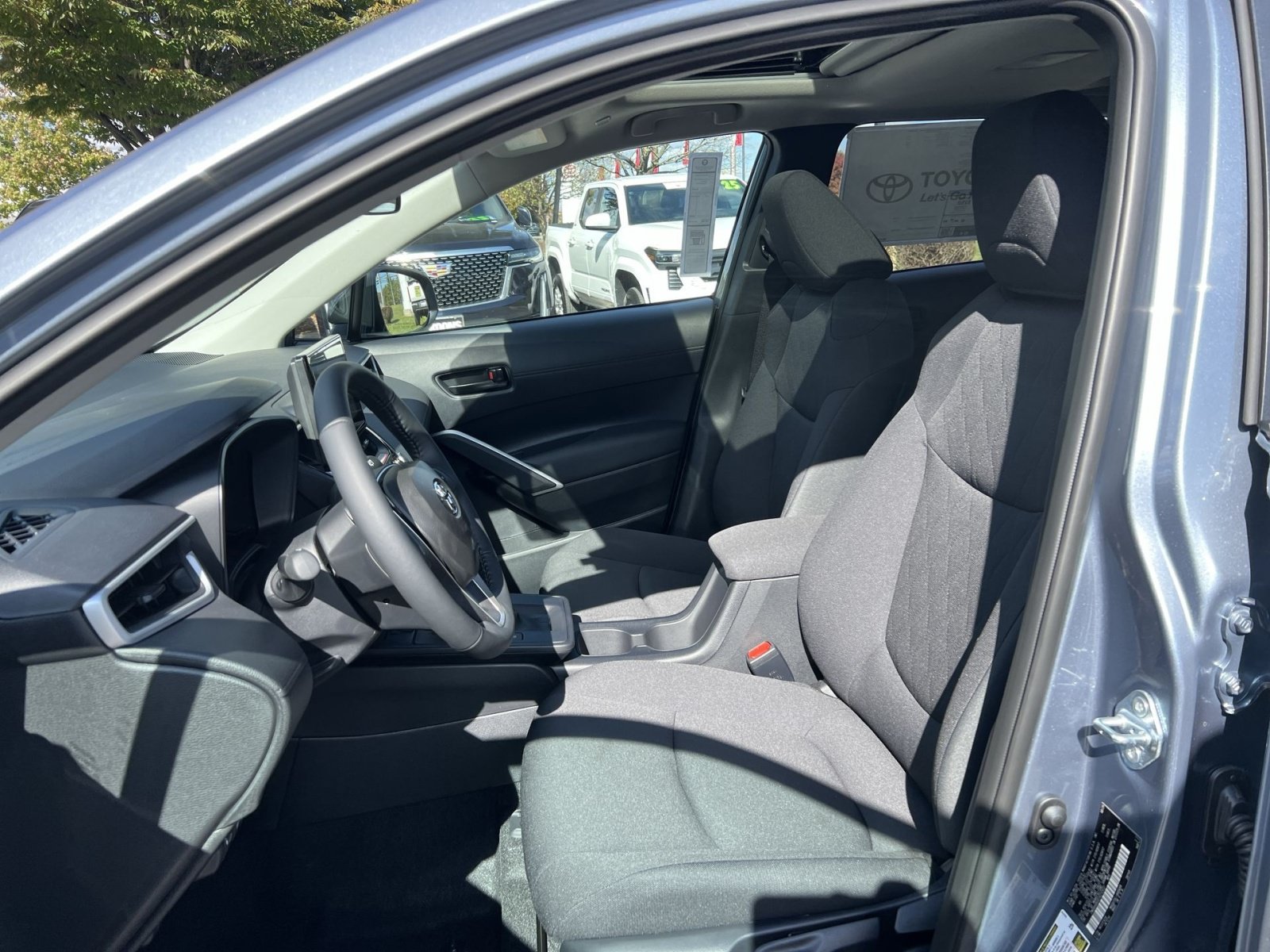 New 2026 Toyota Corolla Cross LE w/ Moonroof Package AWD/4WD image 13