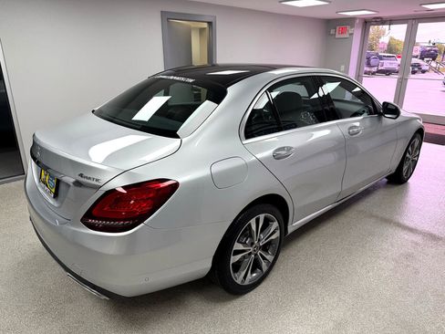 Used 2021 Mercedes-Benz C 300 4MATIC Sedan w/ Premium Package image 3