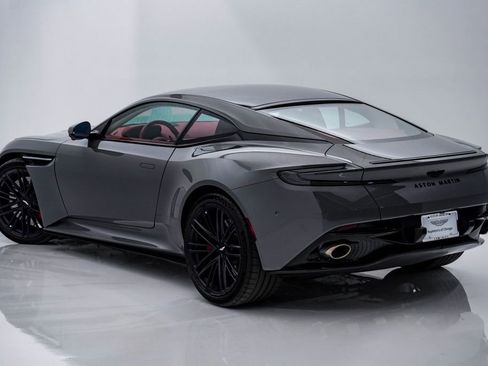 Used 2024 Aston Martin DB12 Coupe image 10