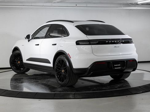 Certified 2026 Porsche Macan Electric RWD image 3