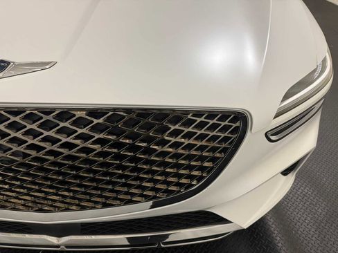 Used 2023 Genesis GV70 2.5T w/ Advanced Package image 5