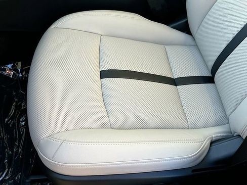 Used 2025 MAZDA CX-90 Plug-In Hybrid w/ Preferred image 20