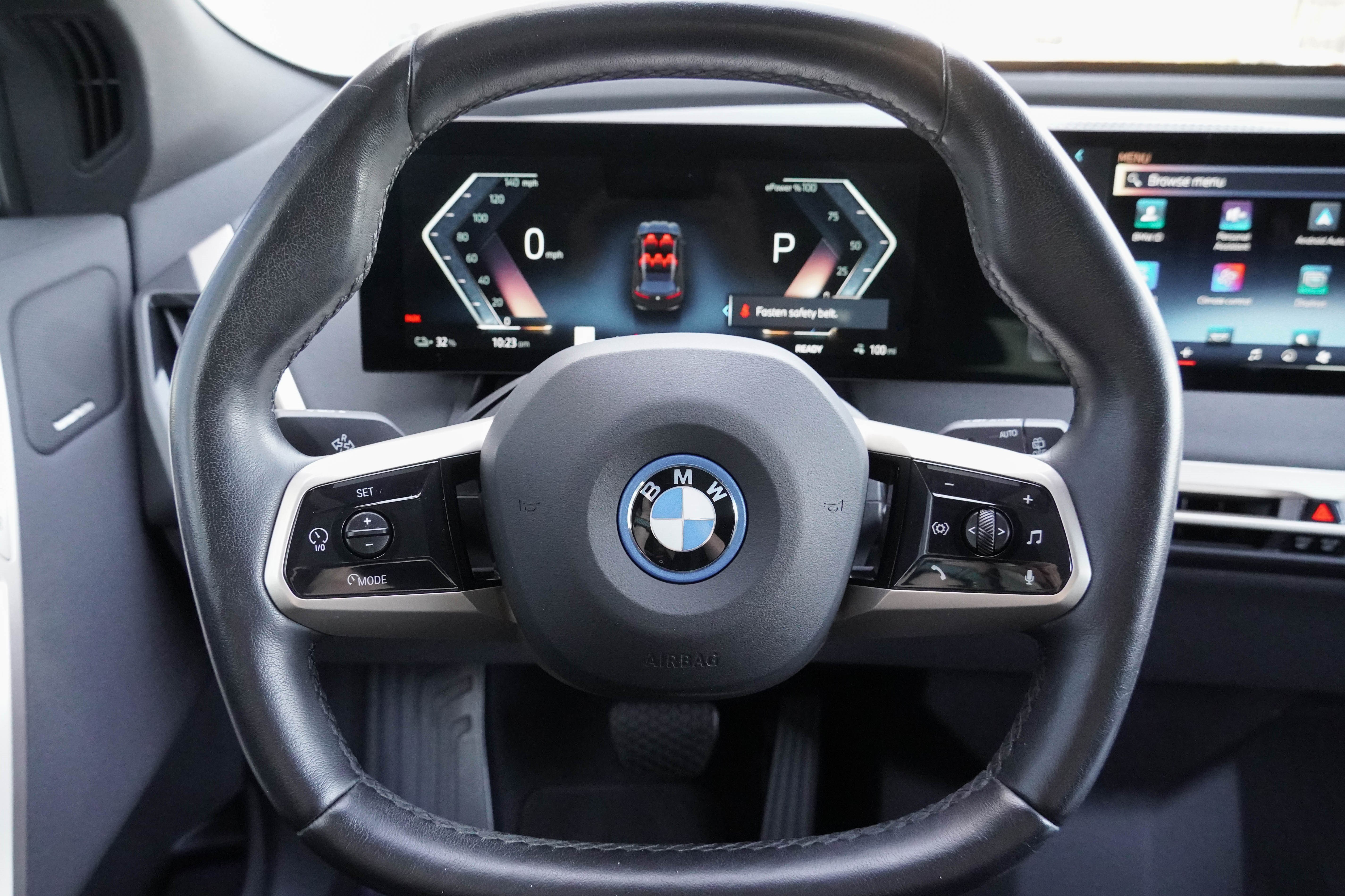 Certified 2024 BMW iX xDrive50 w/ Premium Package AWD/4WD image 15