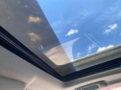 Used 2020 Toyota 4Runner SR5 Premium w/ Moonroof Package AWD/4WD image 5
