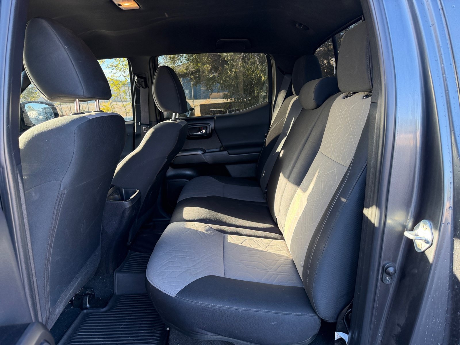 Used 2023 Toyota Tacoma TRD Off-Road AWD/4WD image 27