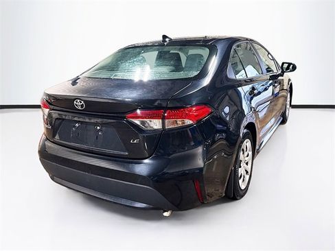 Used 2021 Toyota Corolla LE w/ Carpet Mat Package (TMS) image 7
