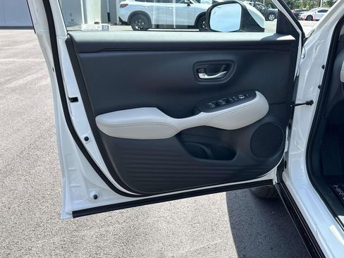 New 2026 Honda HR-V EX-L image 5