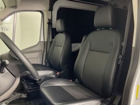 New 2026 Ford Transit 250 148 Medium Roof w/ Load Area Protection Package image 13