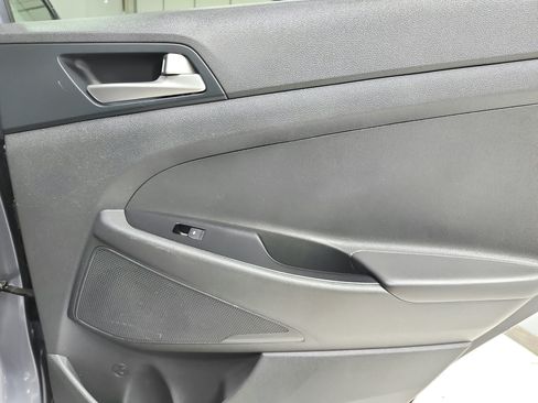 Used 2021 Hyundai Tucson SE FWD image 36